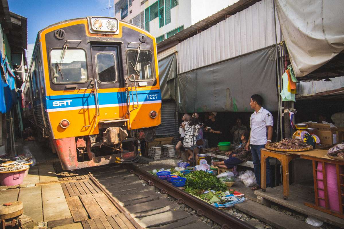 Maeklong Railway Market- A Bangkok Day Trip (2020 Update) - The Lost  Passport