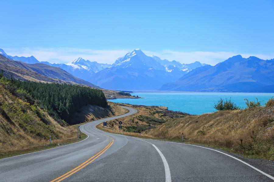 Road to Mount Cook National Park